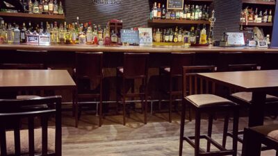 ちょっとお天気が気になりますが、本日もBar John Doeは通常営業しております！下北沢にお越しの際は是非お立ち寄りください。#bar #johndoe #shimokitazawa #whiskey #cocktails #beer #wine #foods #pasta #下北沢 #南西口 #バー #1人呑み #bourbon #カクテル #ワイン #パスタ #グラタン #全席喫煙ok #山口県 #二次会 #デート #ジョンドー #gratin#シガー#ok#グラタンtakeout本日の下北沢BarJohnDoe