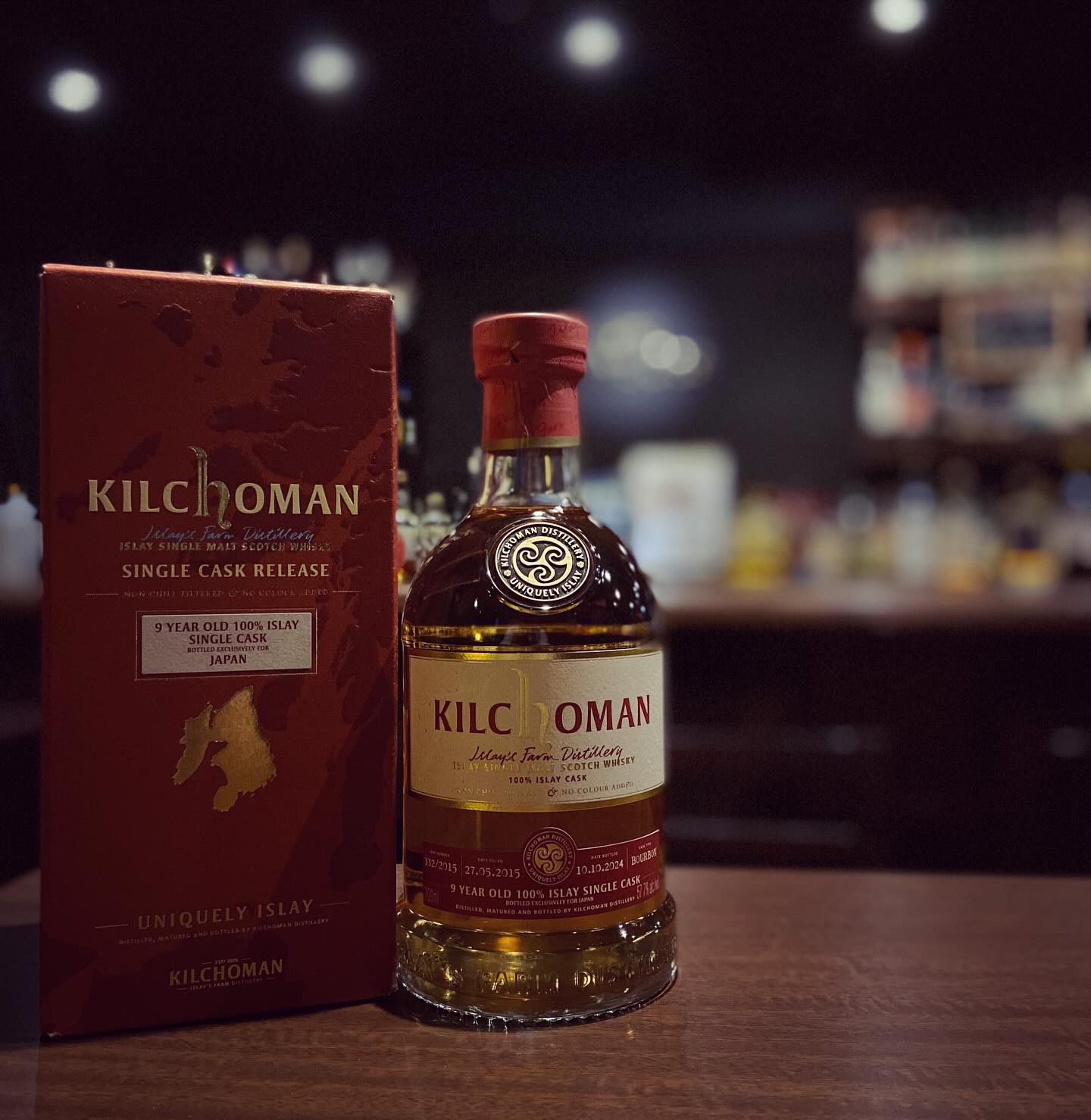 「キルホーマン2015 100%アイラ バーボンバレル」麦の栽培、製麦、蒸留、瓶詰の全ての工程をアイラ島で行ったシングルモルトです。バーボンバレルの9年熟成でカスクストレングス。日本向けの限定商品です。無くなる前に是非!#bar #johndoe #shimokitazawabar #whiskey #cocktails #beer #wine #foods #食事が出来るバー #下北沢バー #南西口 #隠れ家バー #1人呑み #bourbon #カクテル #ワイン #下北沢ナイト #グラタン #全席喫煙ok #山口県 #二次会 #下北沢デート #ジョンドー #gratin#kilchoman #2015#57.7%#限定本日の下北沢BarJohnDoe