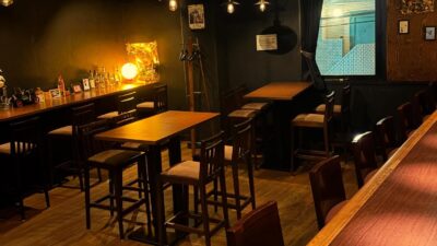 三連休ラスト！本日もBar John Doeは通常営業しております。19:00〜27:00です。下北沢にお越しの際は是非。#bar #johndoe #shimokitazawabar #whiskey #cocktails #beer #wine #foods #食事が出来るバー #下北沢バー #南西口 #隠れ家バー #1人呑み #bourbon #カクテル #ワイン #下北沢ナイト #グラタン #全席喫煙ok #山口県 #二次会 #下北沢デート #ジョンドー #gratin#三連休#ラスト本日の下北沢BarJohnDoe