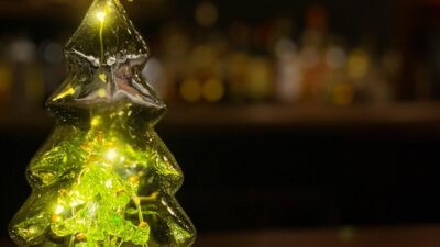 あいにくの雨ですが、本日もBar John Doeは通常営業しております。下北沢にお越しの際は是非お立ち寄りください。#bar #johndoe #shimokitazawabar #whiskey #cocktails #beer #wine #foods #食事が出来るバー #下北沢バー #南西口 #隠れ家バー #1人呑み #bourbon #カクテル #ワイン #下北沢ナイト #グラタン #全席喫煙ok #山口県 #二次会 #下北沢デート #ジョンドー #gratin#カップル席#クリスマス本日の下北沢BarJohnDoe