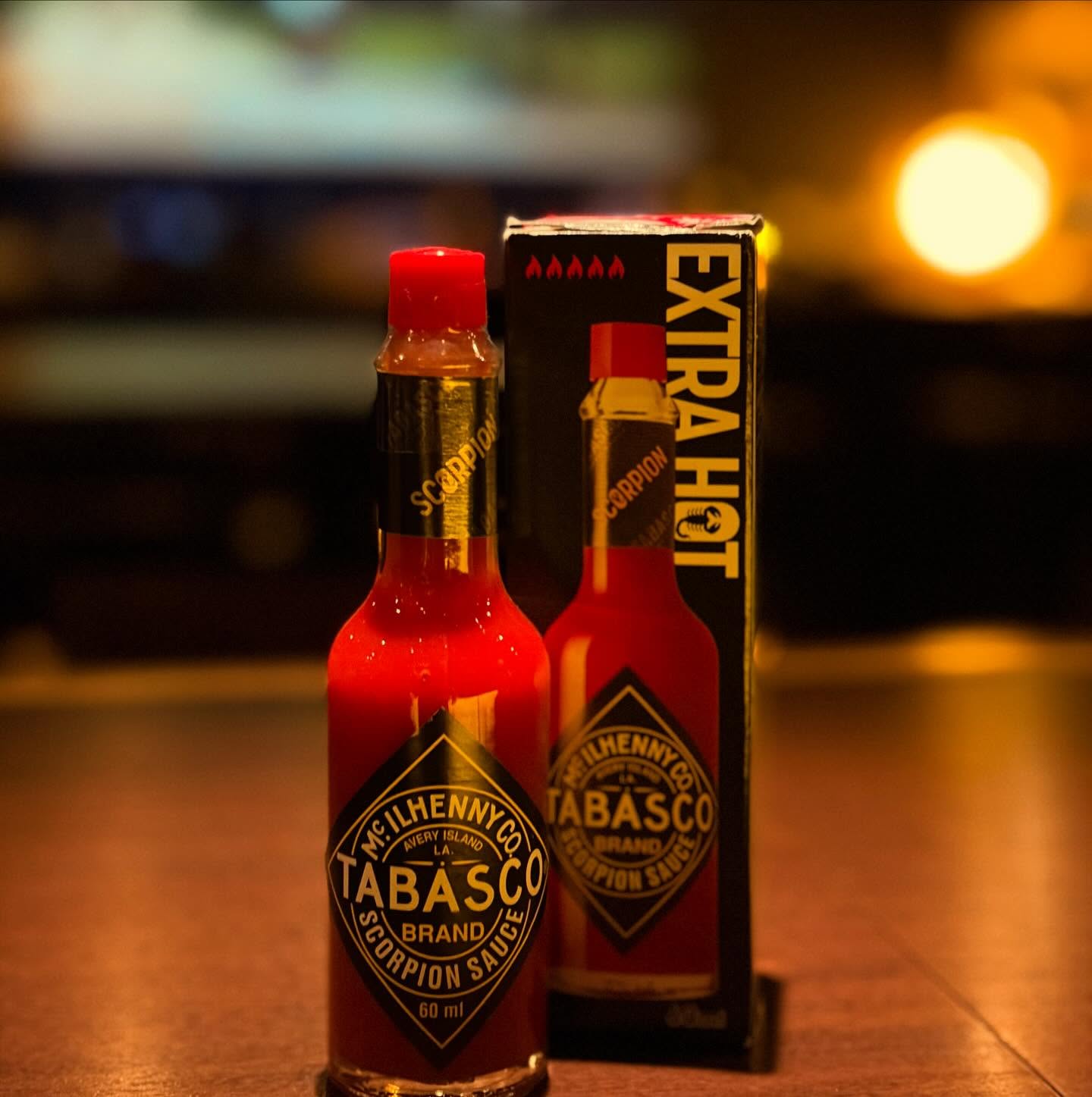 面白そうなの見つけたので買ってきました笑笑通常の10倍の辛さらしいです。強者は是非！本日もBar John Doeは通常営業しております。下北沢にお越しの際は是非お立ち寄りください。#bar #johndoe #shimokitazawabar #whiskey #cocktails #beer #wine #foods #食事が出来るバー #下北沢バー #南西口 #隠れ家バー #1人呑み #bourbon #カクテル #ワイン #下北沢ナイト #グラタン #全席喫煙ok #山口県 #二次会 #下北沢デート #ジョンドー #gratin#タバスコ #スコーピオン#10倍#店主は辛いの苦手です本日の下北沢BarJohnDoe