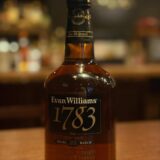 「エヴァンウィリアムス　1783」12年が終売という事で入れてみました。アルコール43%ということもあり飲みやすく、甘い香りが強めの印象です。是非是非！本日もBar John Doeは通常営業しております。下北沢にお越しの際は是非お立ち寄りください。#bar #johndoe #shimokitazawabar #whiskey #cocktails #beer #wine #foods #食事が出来るバー #下北沢バー #南西口 #隠れ家バー #1人呑み #bourbon #カクテル #ワイン #下北沢ナイト #グラタン #全席喫煙ok #山口県 #二次会 #下北沢デート #ジョンドー #gratin#evanwilliams #1783#バーボン#エヴァンウィリアムス本日の下北沢BarJohnDoe