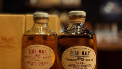 「ピュアモルト　レッド&ブラック」入荷致しました！蒸留所限定ボトルなので是非お早めに。本日もBar John Doeは通常営業しております。下北沢にお越しの際は是非お立ち寄りください。#下北沢バー　#オーセンティックバー  #喫煙可　#隠れ家#ピュアモルト本日の下北沢BarJohnDoe